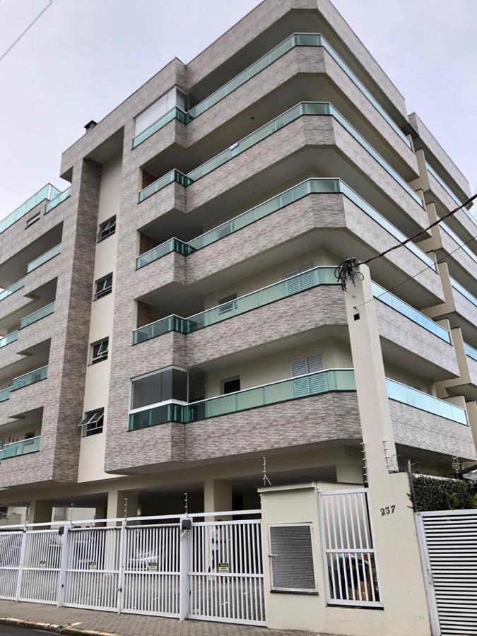 Apartamento No Itagua, Vista Panoramica Do Mar, Otima Localizacao - Edificio Mikonos Ubatuba Esterno foto