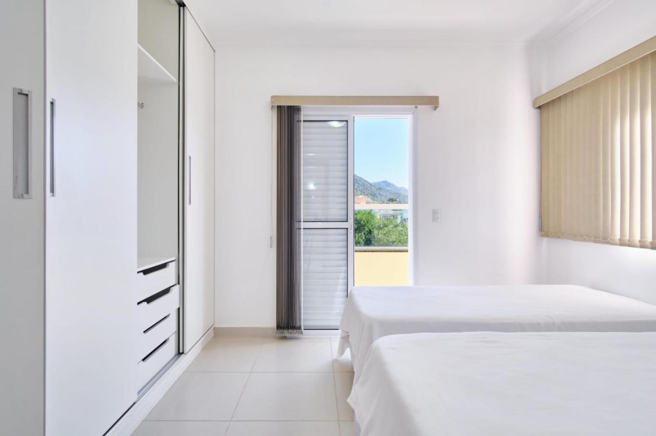 Apartamento No Itagua, Vista Panoramica Do Mar, Otima Localizacao - Edificio Mikonos Ubatuba Esterno foto